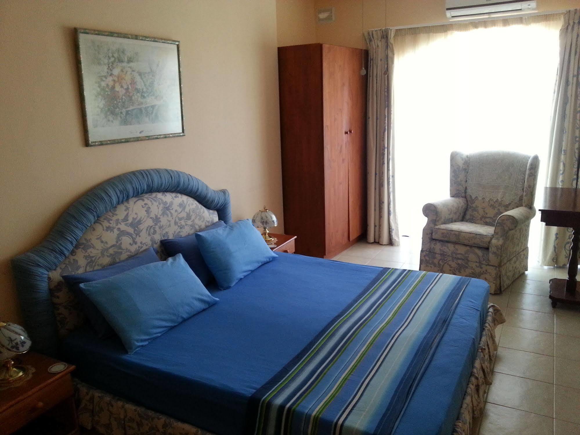 Akwador Guest House Marsaskala Esterno foto