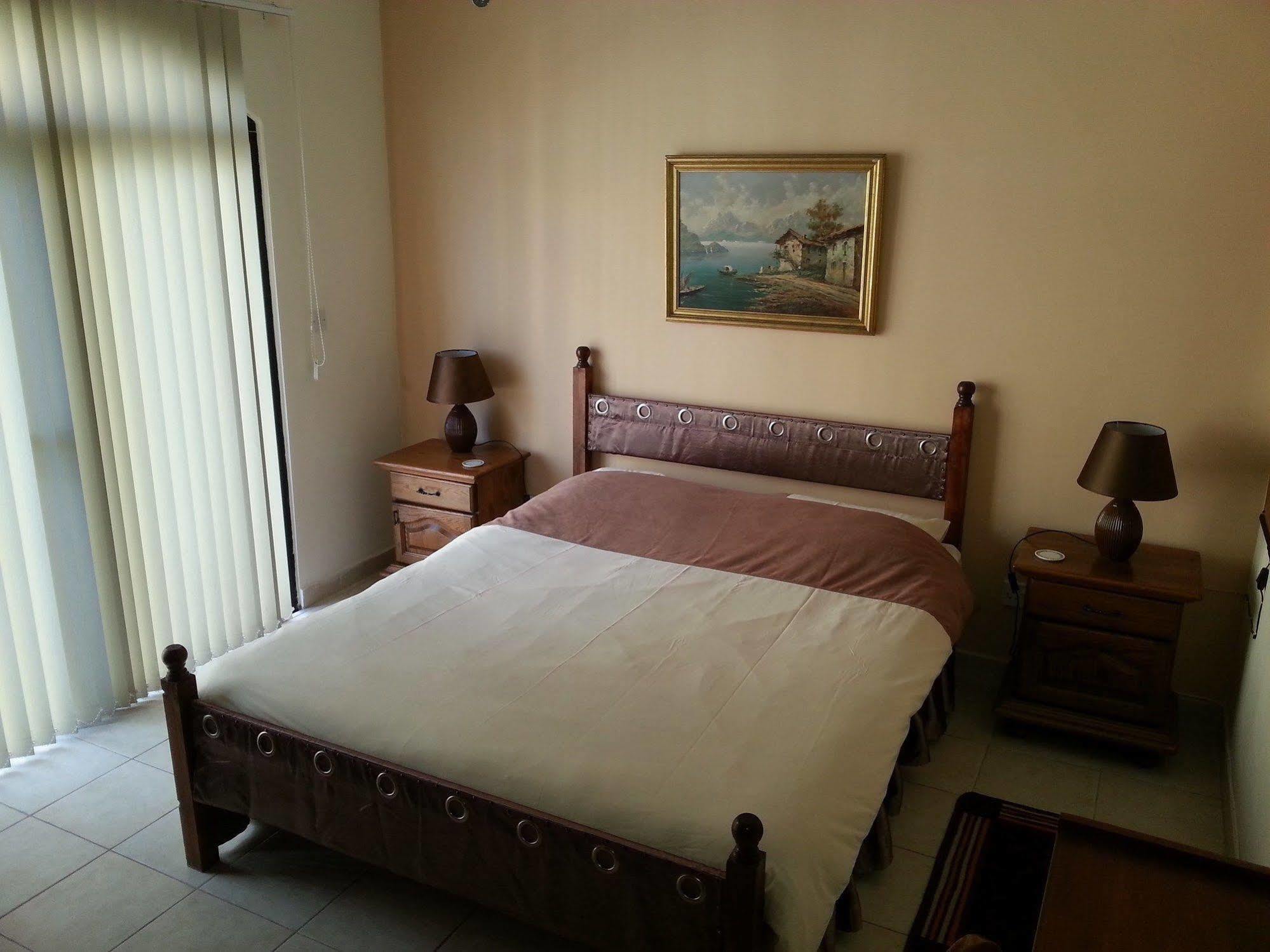 Akwador Guest House Marsaskala Esterno foto