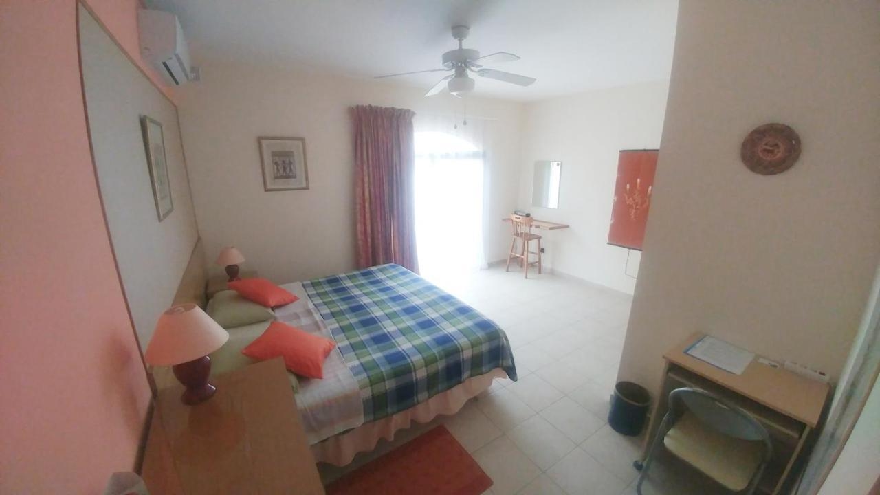 Akwador Guest House Marsaskala Esterno foto