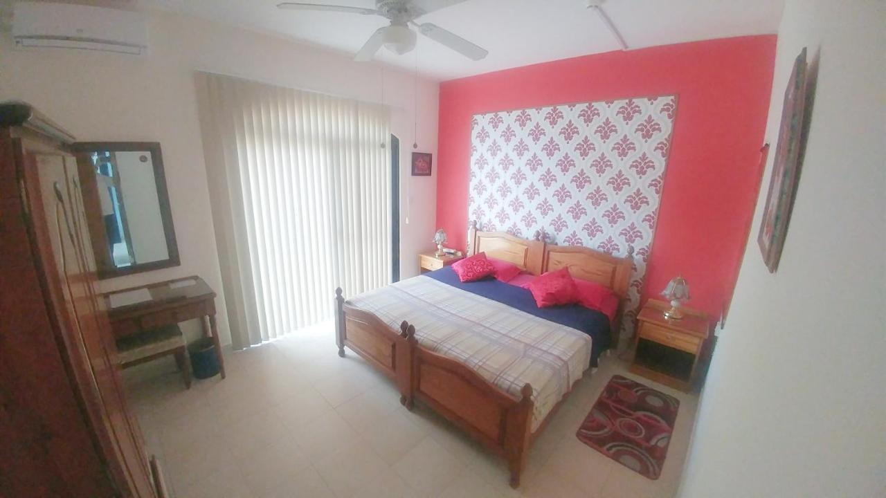 Akwador Guest House Marsaskala Esterno foto