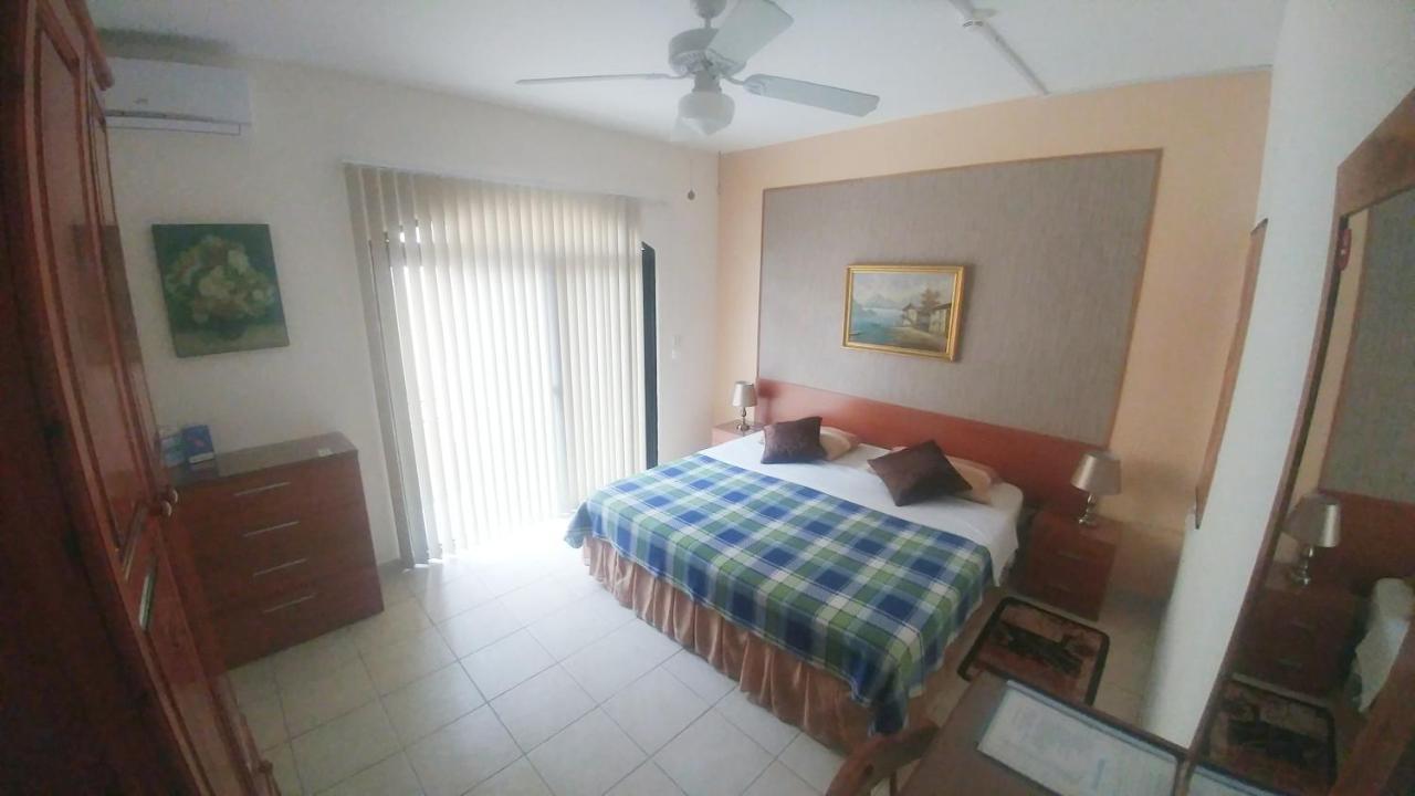 Akwador Guest House Marsaskala Esterno foto